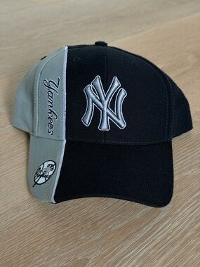 NWT NEW Vintage 90s New York Yankees Twins Enterprise Snapback Hat MLB Wool